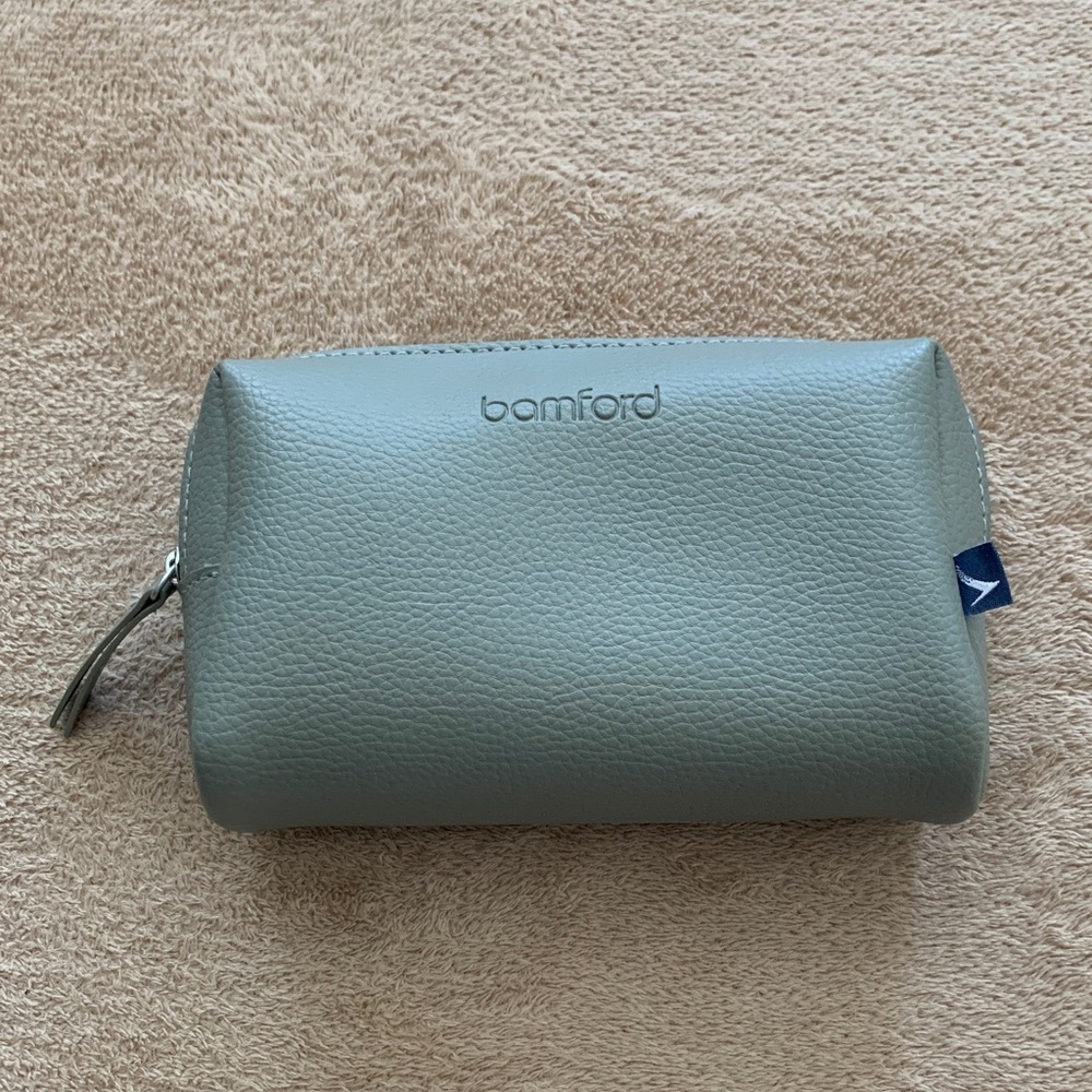 Cathay Pacific Business Class grey Amenity Pouch by Bamford -Toiletry Bag